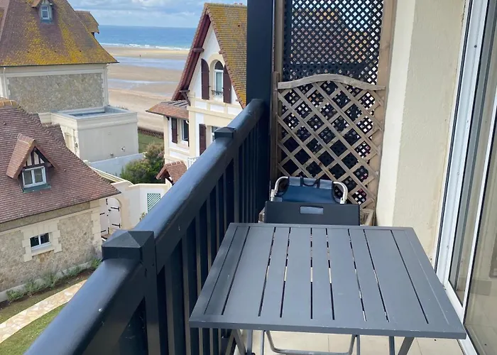 Beau Studio Au Bord De La Mer